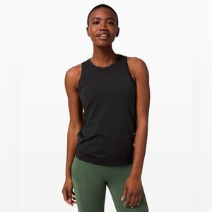 Sz8 | Lululemon: Swiftly Relaxed Tank NWT | Black